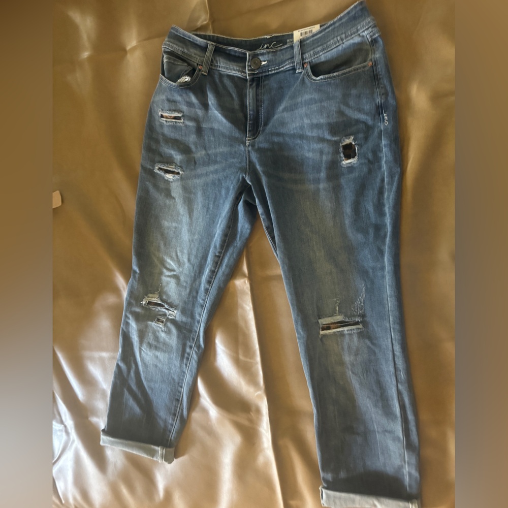 BNWT Inc International Concepts Boyfriend Distressed size 12 / 14